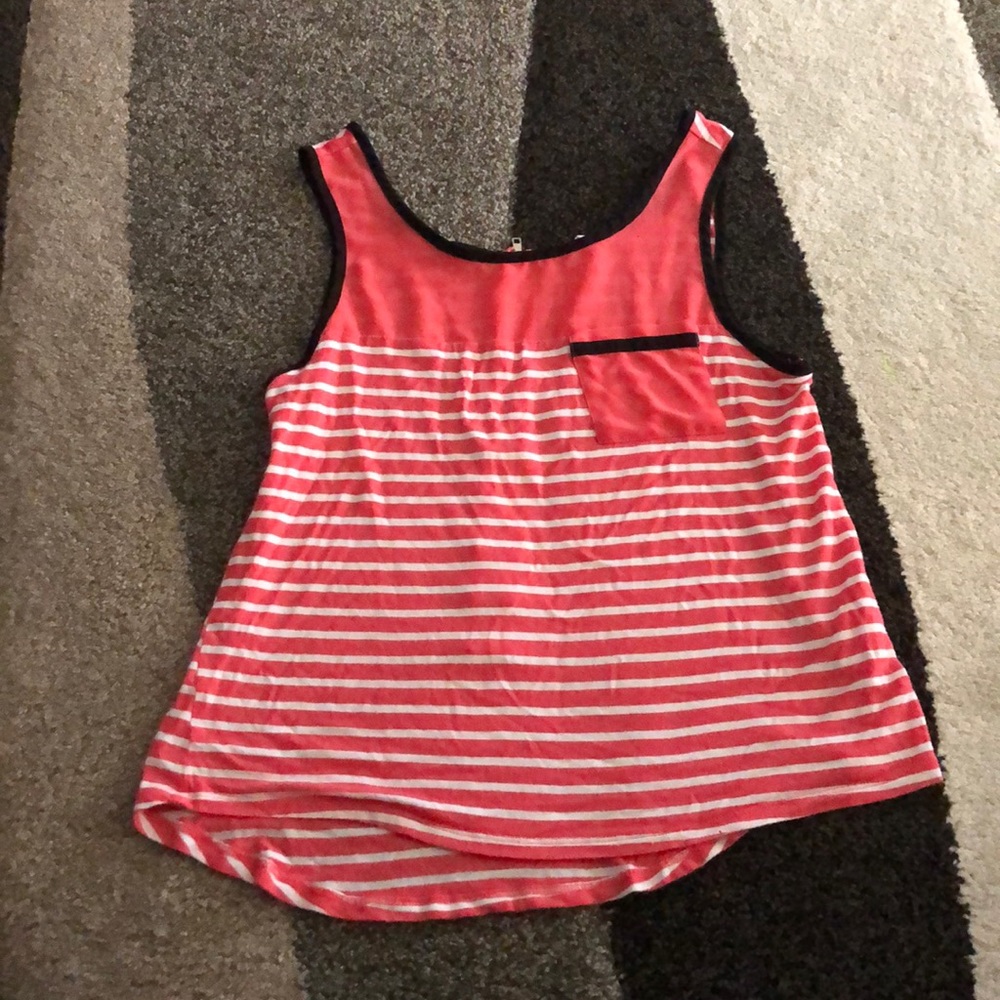 Sleeveless top